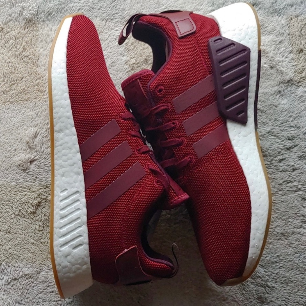 Addisas NMD